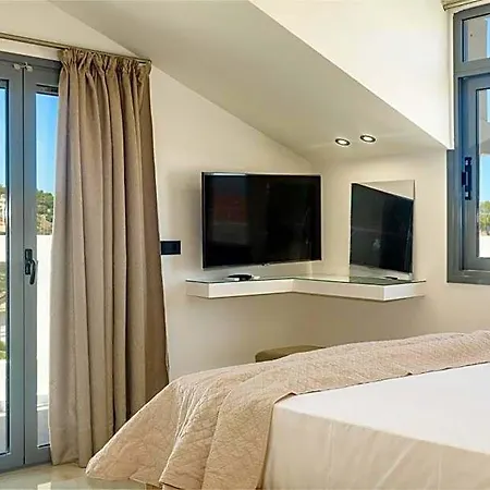 Andelice Hotel *